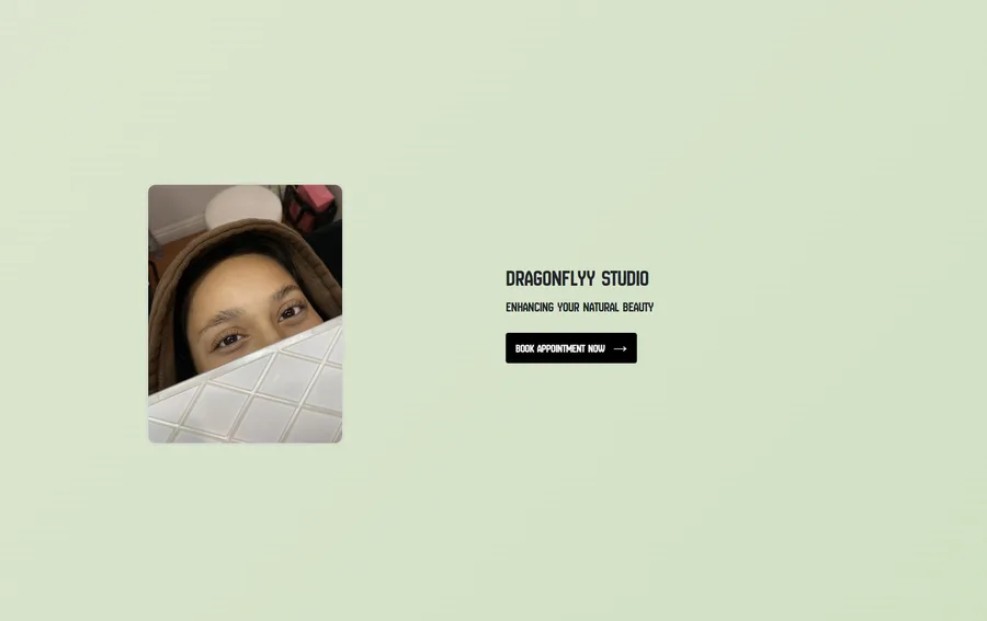 Dragonflyy Studio lash salon website screenshot